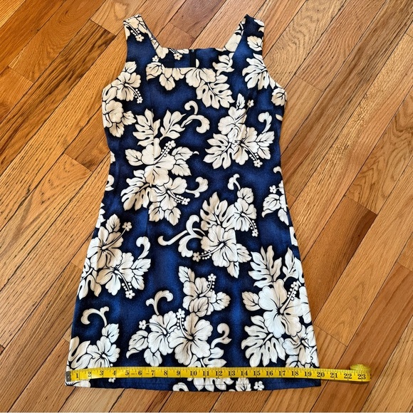 Royal Creations Women's Size Large Hawaiian Dress Blue Floral Hibiscus Beach - Picture 10 of 12